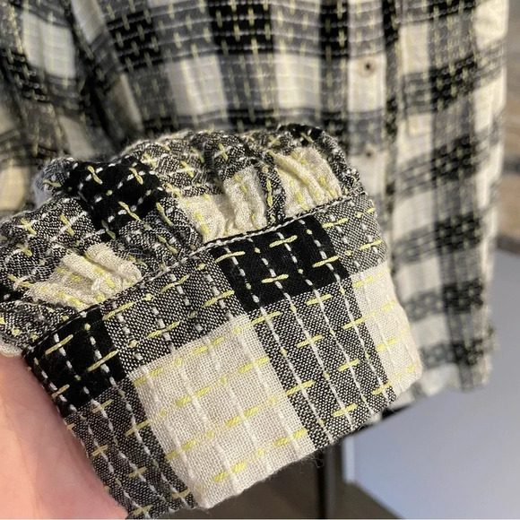 Pilcro and the Letterpress/Anthropologie Breezy Button down Medium Wool Blend - Picture 10 of 12